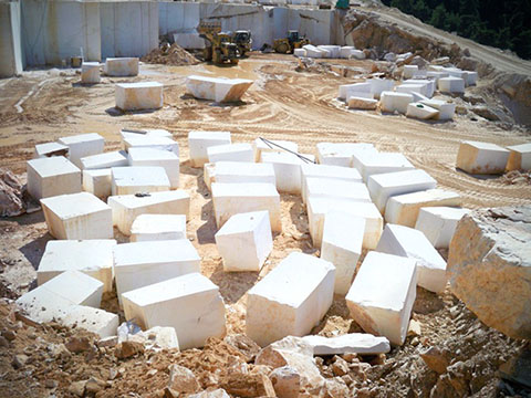 Λατομικά προϊόντα